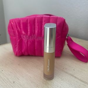 R.E.M. beauty medium 6 G liquid foundation